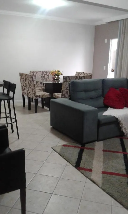 123 Apartamento Espacoso Para Familia بومبينهاس شقة
